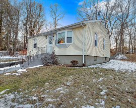 21 South Bartlett Road