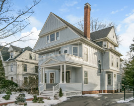 182 Cold Spring Street