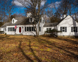 Charming Country Cape