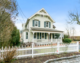 221 Harbor Road