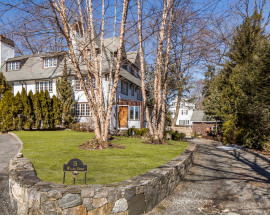 15 Willow Circle