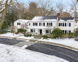 55 Maywood Road