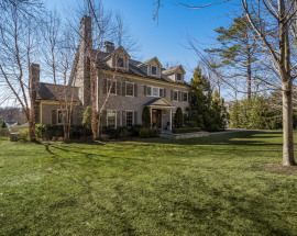 39 Evergreen Avenue