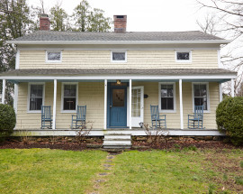 45 Kings Highway North