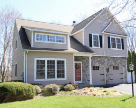 65 Macarthur Lane #4