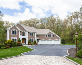 10 Dylan Drive