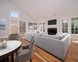 13 Darien Close