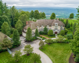 385 Deercliff Road