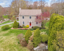 9 Mayfair Drive