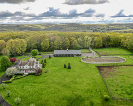 2 Beaver Pond Lane