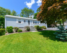 32 Cedar Circle
