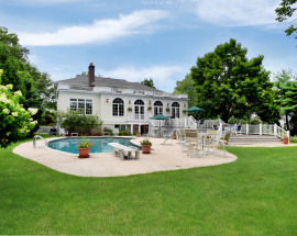 8 Fairway Drive
