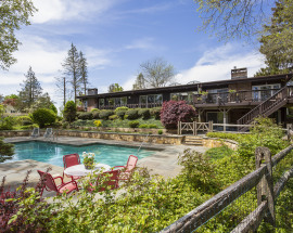 54 High Ridge Road