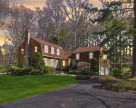 241 Hemlock Hills Road South