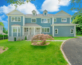 2 Fairway Drive