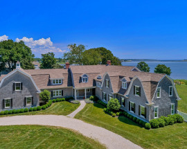 9 Cedar Lane