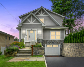 102 Woodruff Avenue