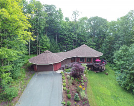 90 Brodie Mountain Rd