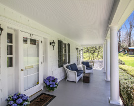 11 Puritan Road
