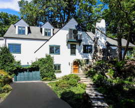 3 Polly Road