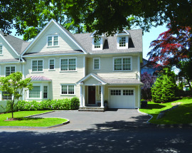 92 Hoyt Street