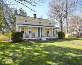 45 Kings Highway North
