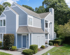 27 Hale Lane