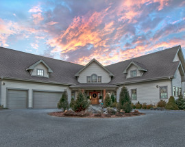 23 Lambs Way