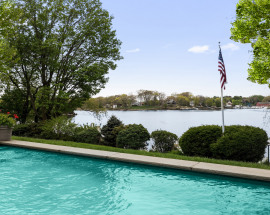 74 Island Drive