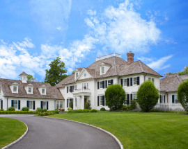 585 Weed Street