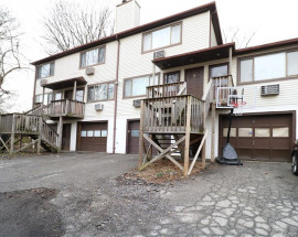 24 Adams Avenue