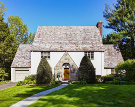 8 Pinecrest Road