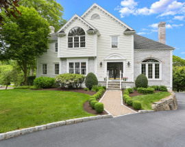 37 Eagle Drive