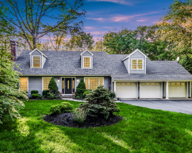 65 Woodlawn Drive
