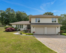 67 Twin Lakes Drive