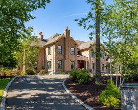 26 Sky View Drive