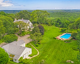 102 Town Woods Road
