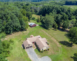 371 Bassett Road