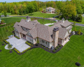 22 Bridle Path Drive