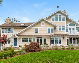 10 Oak Avenue