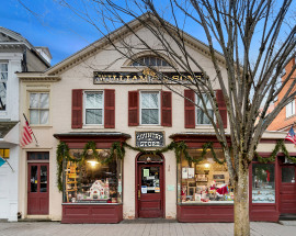 36 Main St