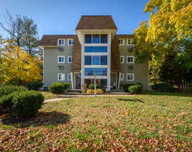 1166 Hope Street #2
