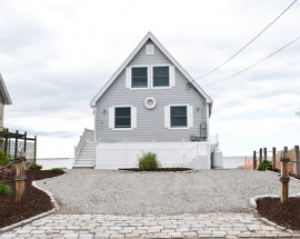 89 Shore Rd