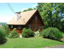 6 Waterview Drive