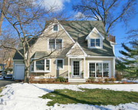 33 Beach Drive