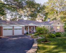 45 Oakland Dr