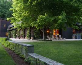 32 Mountain Rd