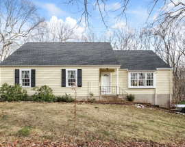 20 Lake Dr