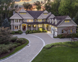 2 Parsonage Point Place