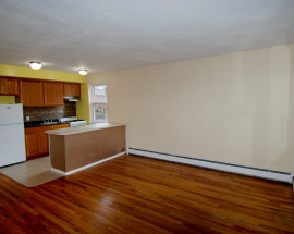 359 Mayflower Avenue